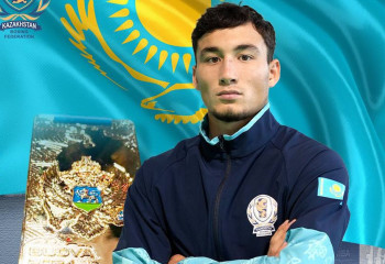 Әлем чемпионатындағы екінші алтын: Санжарәлі Бегалиев жеңіске жетті
