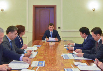Ерлан Карин провел совещание по обеспечению безопасности детей