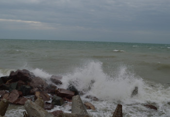 Около 17 миллиардов кубометров воды направили в Каспийское море