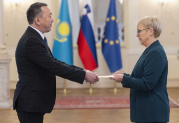 Қазақстан Елшісі Словения президентіне сенім грамоталарын тапсырды