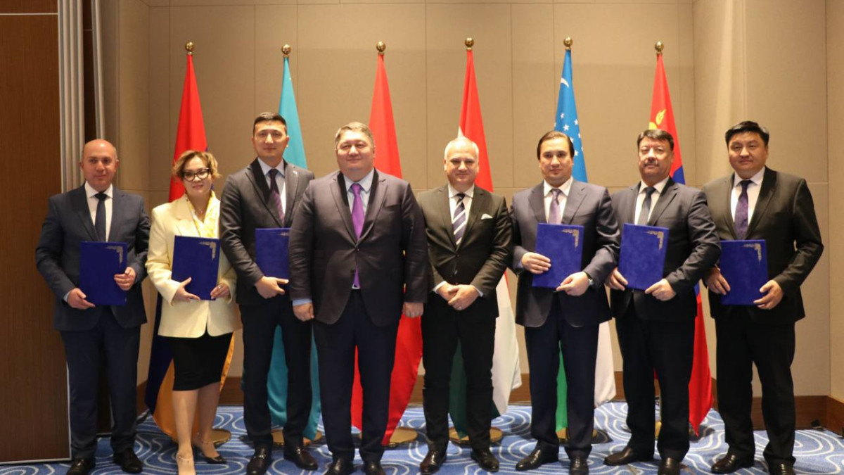  Kazakh Ministry of Transport 