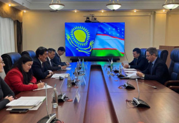 Kazakh Minister of Ecology meets   with Ambassador of Uzbekistan
