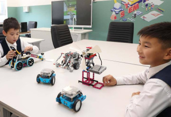 Новые комфортные школы открылись в Аркалыке и Таразе