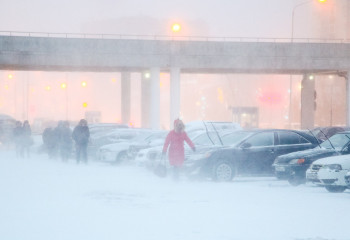 Астанада екінші ауысымдағы оқушылар ауа райына байланысты онлайн оқитын болды