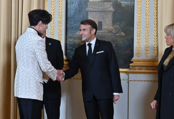 Dimash Qudaibergen Performs at the Élysée Palace