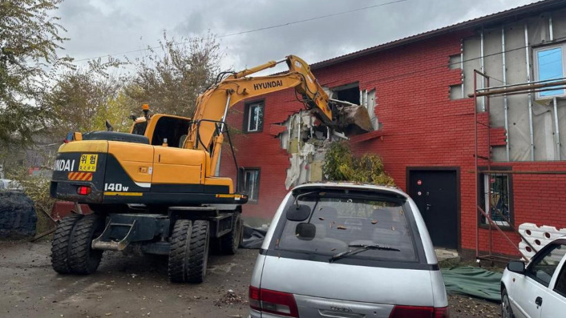  Алматы қалалық әкімдігі 