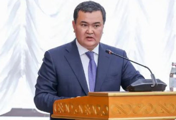 «Бәрінің көңілінен шығу мүмкін емес». Астана әкімі жұмыс уақытын ауыстыруға қатысты