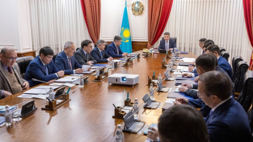  Үкіметтің баспасөз қызметі 