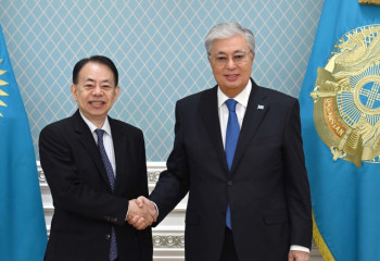 Kassym-Jomart Tokayev discusses cooperation with President of Asian Development Bank Masatsugu Asakawa