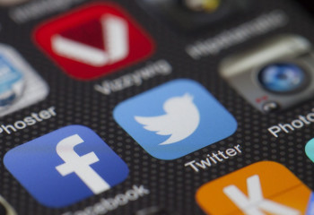 Ақпарат министрлігі балалардың интернеттегі уақытын бақылауды ұсынды