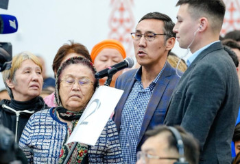 Астана әкімі Байқоңыр ауданының тұрғындарымен кездесті