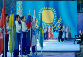 Чемпионат мира по самбо стартовал в Астане