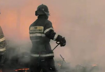 Қарағандыда екі жүк көлігі соқтығысты