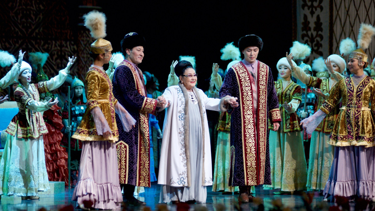  astanaopera.kz 