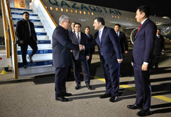 Head of State arrives in Baku on working visit