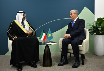 Токаев встретился с Наследным принцем Кувейта на полях Всемирного климатического саммита