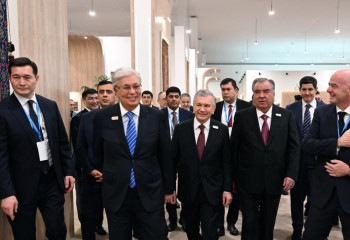 Президент РК провел краткие встречи с главами делегаций на саммите COP29