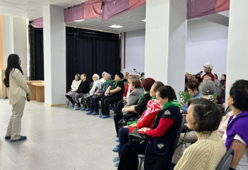 В Астане прошли мастер-классы по «серебряному» волонтерству для пожилых людей