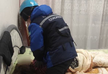Құтқарушылар Павлодар облысында егде жастағы әйелді аман алып қалды