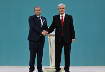 Президент наградил работников агропромышленного комплекса за вклад в развитие сельского хозяйства Казахстана