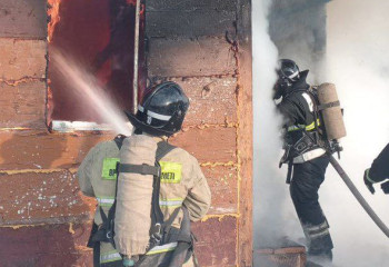 Огнеборцы Акмолинской области потушили пожар на даче