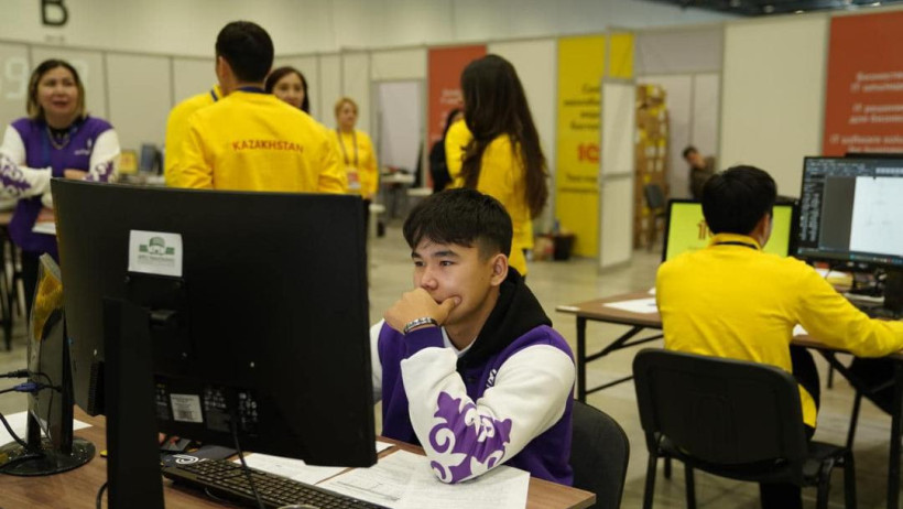  © Пресс-служба Минпросвещения 