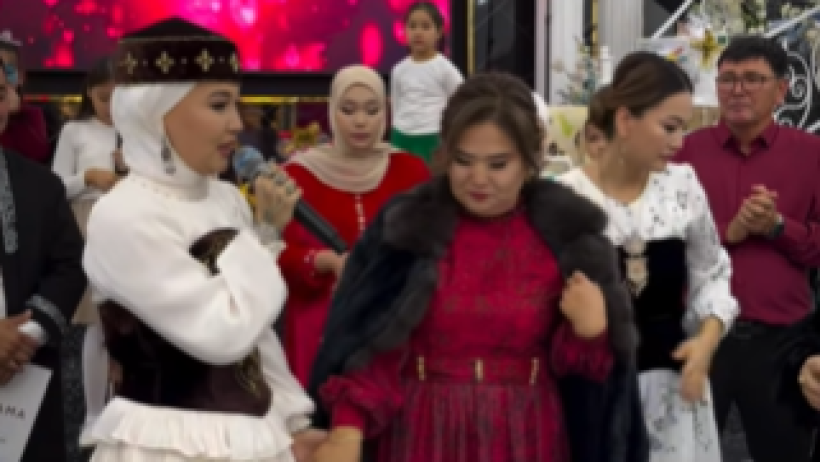  instagram.com/symbatabaikyzy 