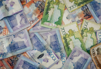 Жұмыссыз қалған қазақстандықтар 70 млрд теңге төлем алды