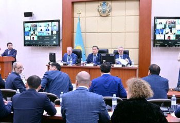 Мәжілісте егінді сақтау және өткізу мәселелері талқыланды