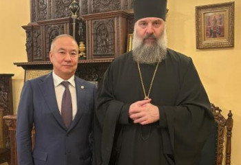 Посол Казахстана провёл встречу с местоблюстителем Патриаршего престола митрополитом Грузии