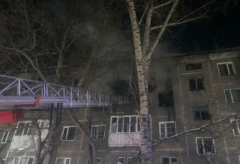 Қарағандыда көпқабатты үйде өрт шығып, бір адам қайтыс болды