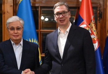 Тоқаев Сербия президентін ерекше сыйлықпен таңғалдырды