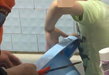 Петропавлда 5 жасар баланың саусағы шомылатын ыдысқа қысылып қалған