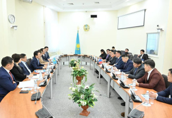 Мәжіліске Моңғолия депутаттары келді