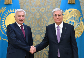 President Tokayev receives Lukoil shareholder Vagit Alekperov