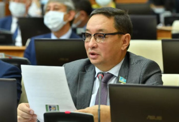 17 жобаны кім қаржыландырады? Депутат Үкіметке сауал жолдады