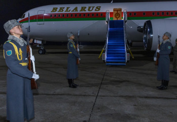 Александр Лукашенко прибыл в Астану для участия в саммите ОДКБ