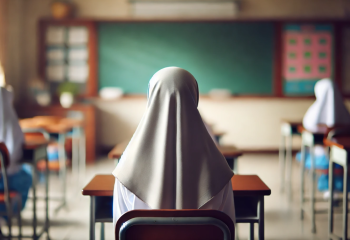 Мектепте орамал тағуға тыйым салынды