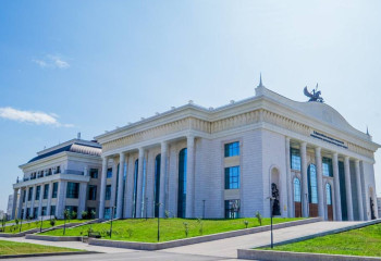 Астанада «Парасат майданы» спектаклінің премьерасы өтеді