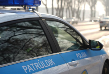Водителя с долгами на 18 млн тенге выявили полицейские в Караганде