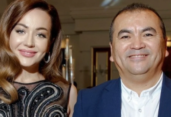 «Кінә тақпаймын». Сейфуллин Жолбарыстың бұрынғы әйелі әншімен неліктен ажырасқанын айтты