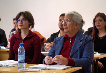 Түркиядан келген 69 жастағы студент Түркістанда білім алып жүр