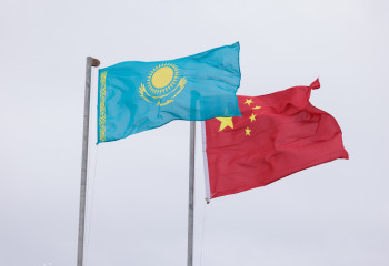Казахстан и Китай внедрили электронный обмен разрешительными документами для грузоперевозок