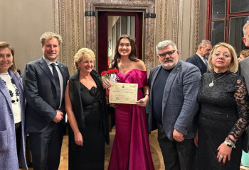 Первое место международного конкурса в Италии выиграла солистка «Казахконцерта»