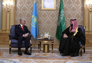 30 лет дипломатии: Президент отметил успешное развитие отношений с Саудовской Аравией