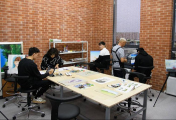 В Мангистау началось обучение по методике Николя Садирака в Yessenov Technopark