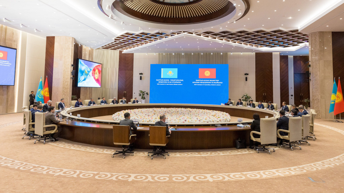 Kazakh PM takes part in Kazakhstan-Kyrgyzstan Intergovernmental Council meeting in Bishkek