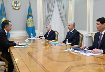 Tokayev meets with Chairman of EEC Board