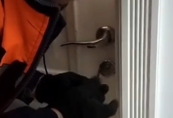 Елордада үйінде қамалып қалған 3 бала құтқарылды