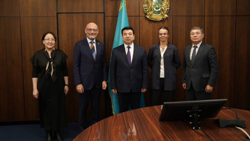  Оқу-ағарту министрлігі 